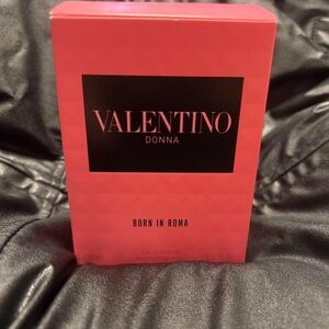 Valentino Born in Roma 🩷Donna🩷 EDP 3.4